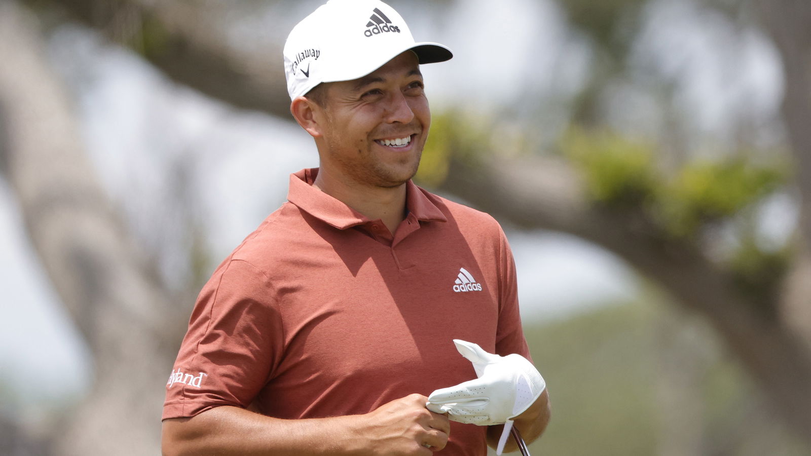 Xander Schauffele switches to ARM-LOCK putting but says it should be BANNED